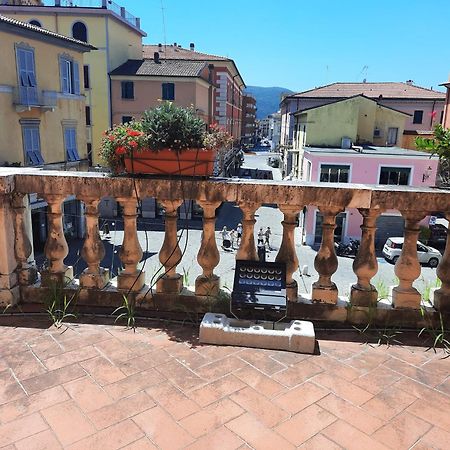 Appartement Opera à Sarzana Extérieur photo